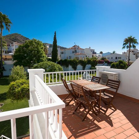 Urb. Alhambra 3 Villa Nerja Exterior foto