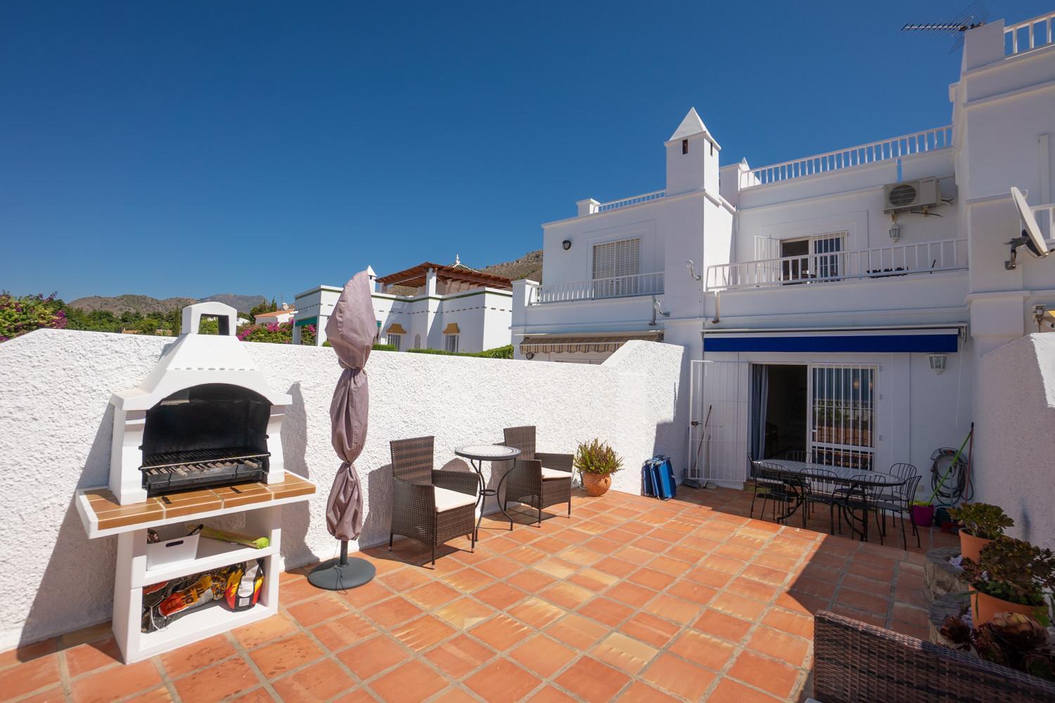 Urb. Alhambra 3 Villa Nerja Exterior foto